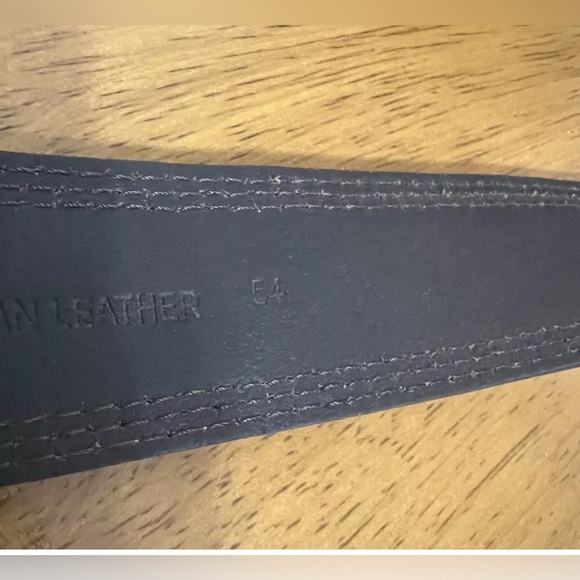 Carhartt Mens Belt Tan Italian Leather Suede Silver Tone Buckle Sz 54 Classic - Picture 6 of 12